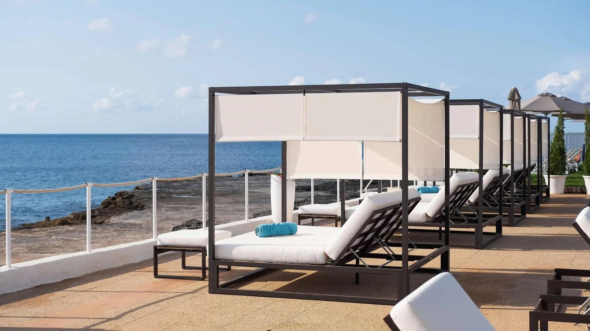 ****  Hotel Aluasoul Menorca - Adults Only à S'Algar Espagne
