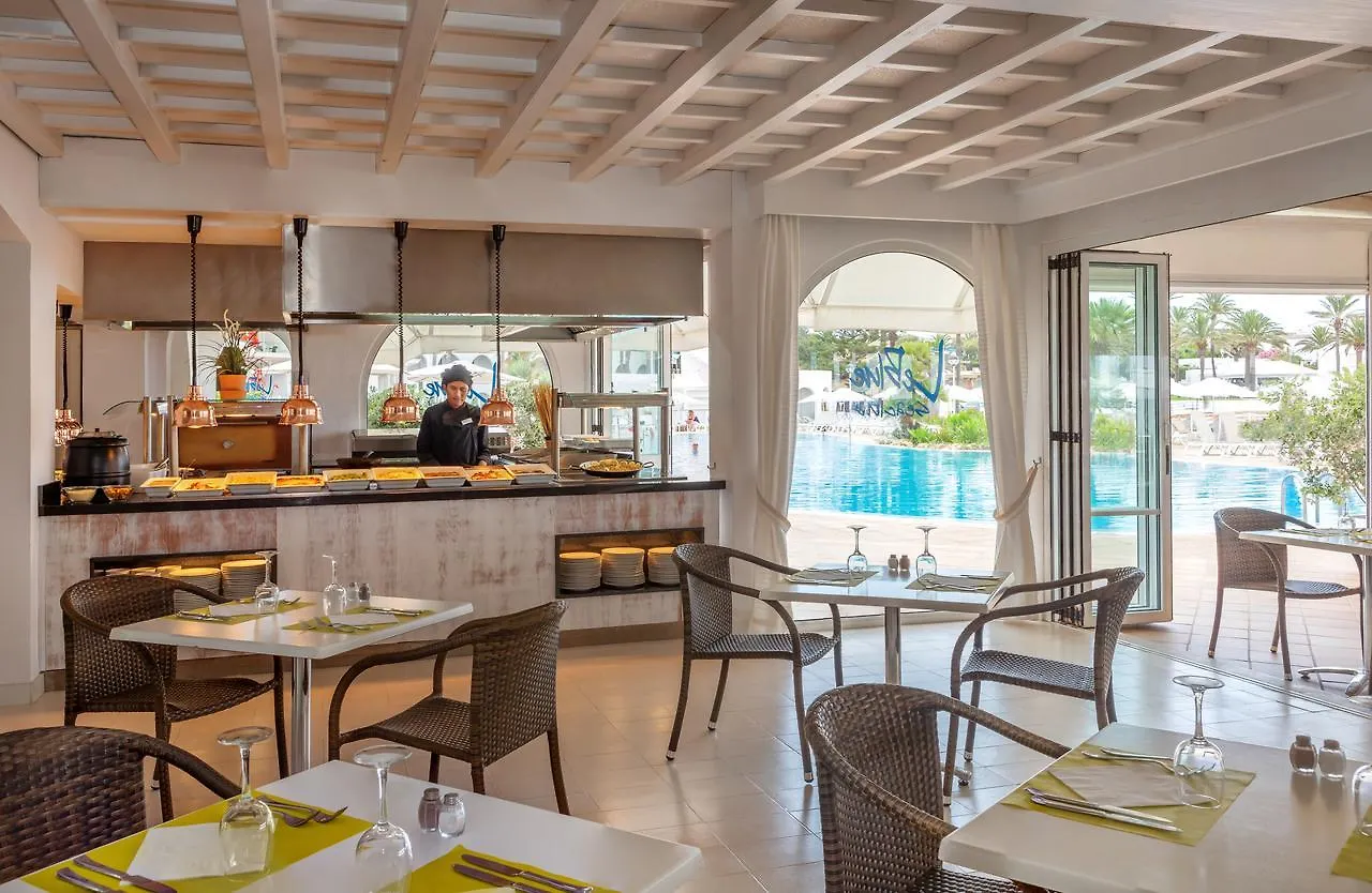 Hotel Aluasoul Menorca - Adults Only à S'Algar